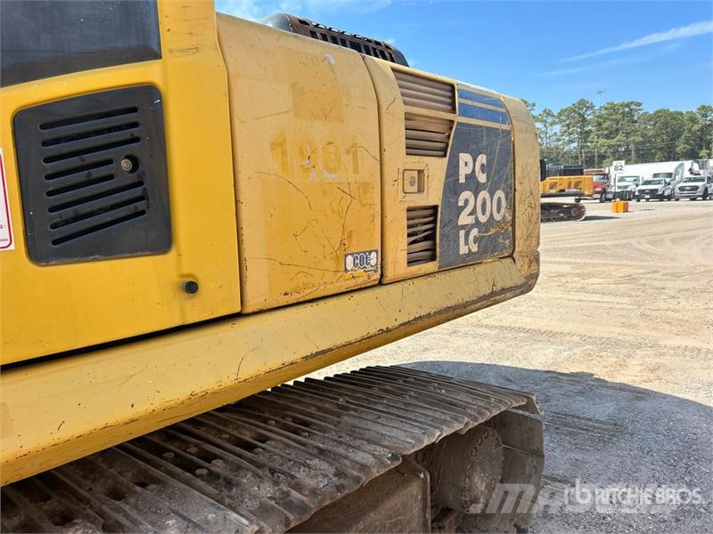 Komatsu PC200LC-8 Tracked Excavator Lánctalpas kotrók