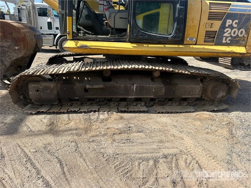 Komatsu PC200LC-8 Tracked Excavator Bageri guseničari