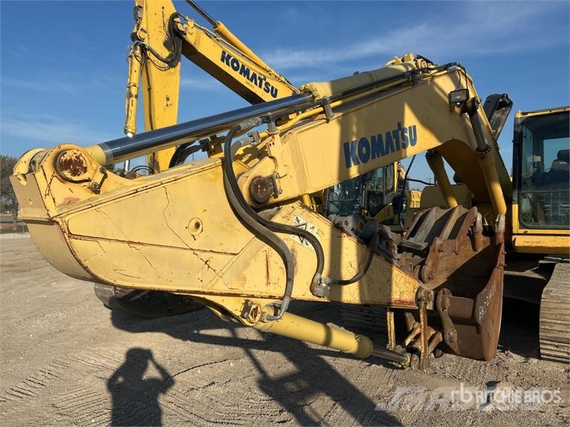 Komatsu PC200LC-8 Tracked Excavator Lánctalpas kotrók