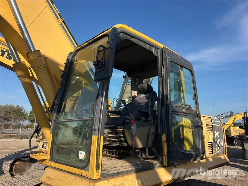Komatsu PC200LC-8 Tracked Excavator Lánctalpas kotrók