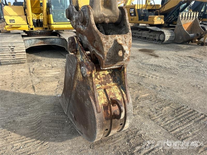 Komatsu PC200LC-8 Tracked Excavator Crawler excavators