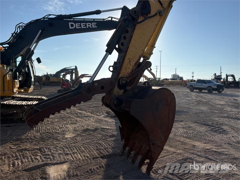 Komatsu PC200LC-8 Tracked Excavator Lánctalpas kotrók