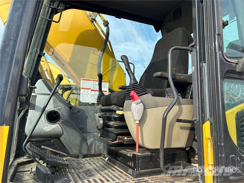 Komatsu PC200LC-8 Tracked Excavator Crawler excavators