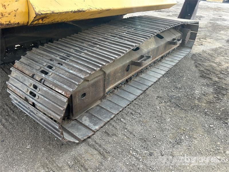 Komatsu PC200LC-8 Tracked Excavator Crawler excavators