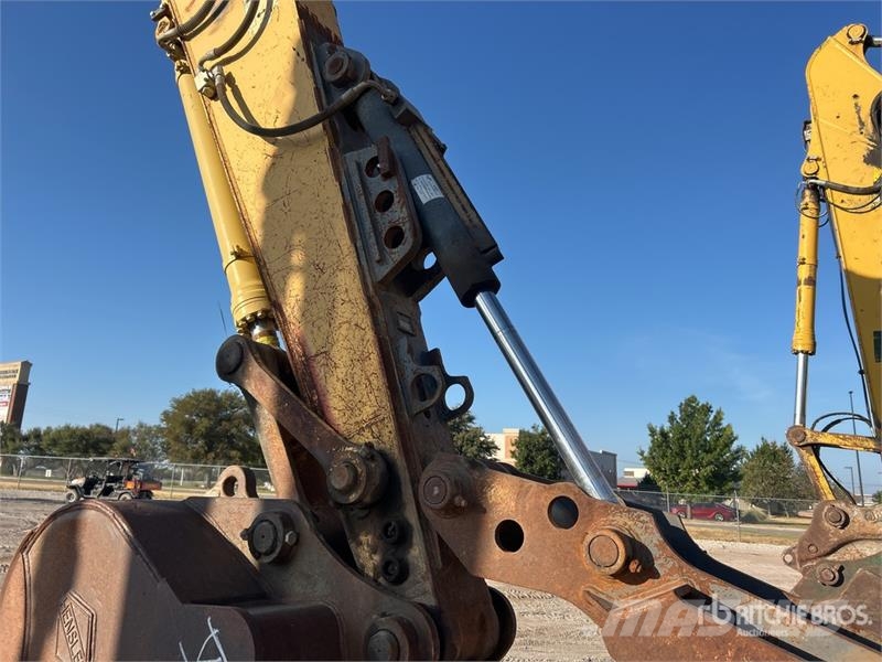 Komatsu PC200LC-8 Tracked Excavator Lánctalpas kotrók