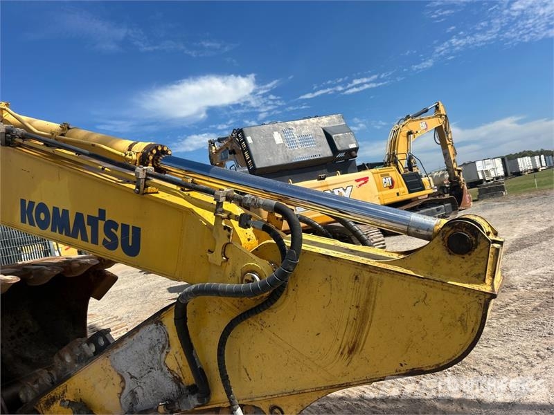 Komatsu PC200LC-8 Tracked Excavator Bageri guseničari