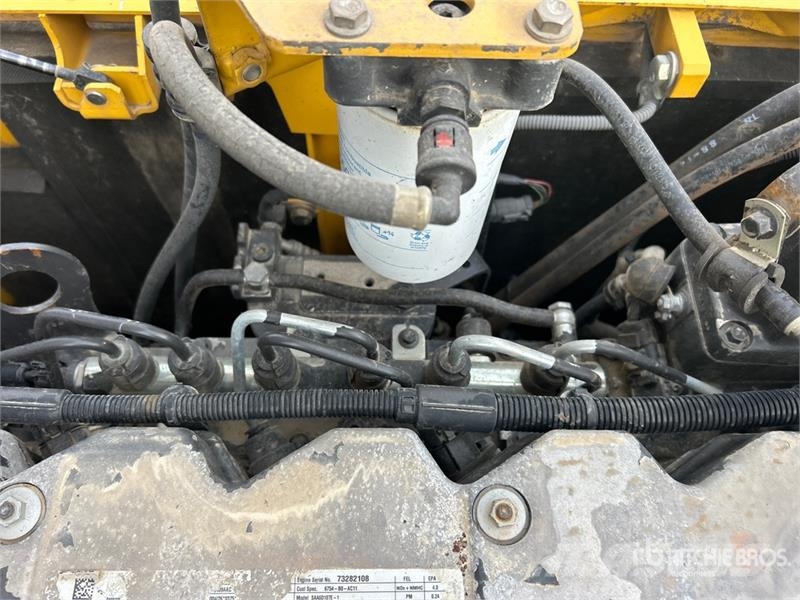 Komatsu PC200LC-8 Tracked Excavator Crawler excavators