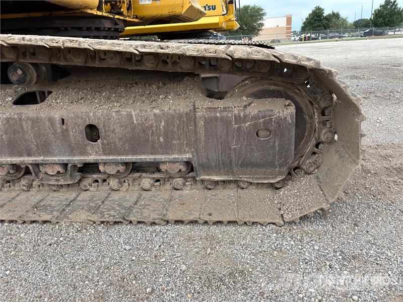 Komatsu PC210LC-10 Tracked Excavator Верижен екскаватор