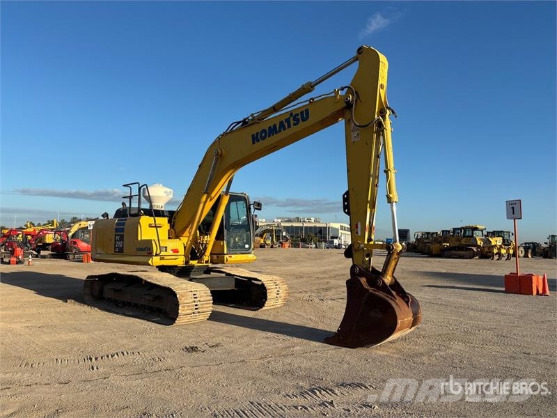 Komatsu PC210LC-10 Tracked Excavator Gravemaskiner på larvebånd
