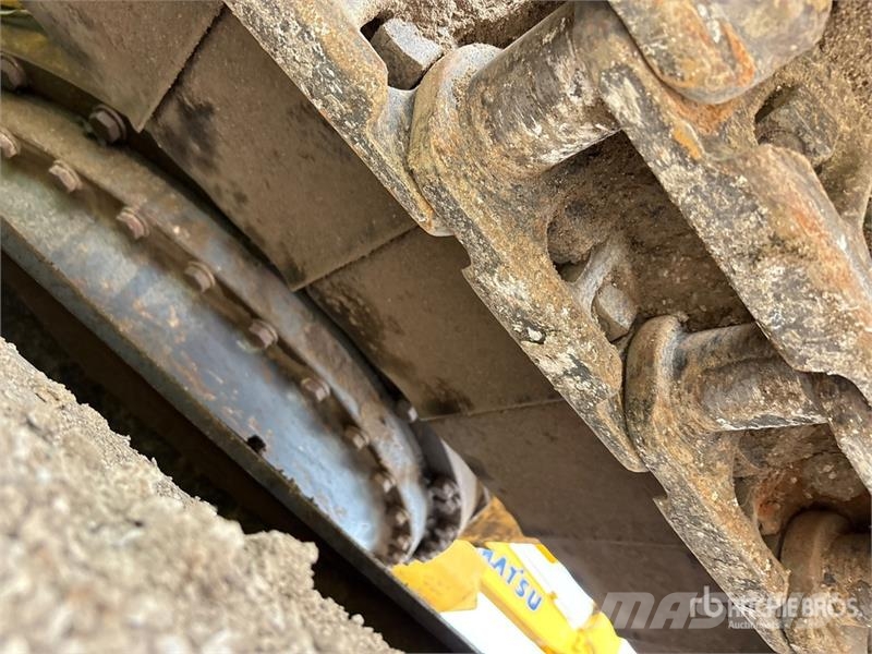 Komatsu PC210LC-10 Tracked Excavator Верижен екскаватор