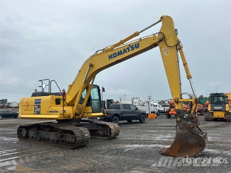 Komatsu PC210LC-10 Tracked Excavator Lánctalpas kotrók