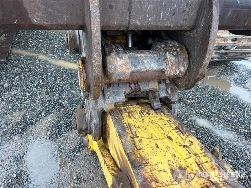 Komatsu PC210LC-10 Tracked Excavator Lánctalpas kotrók