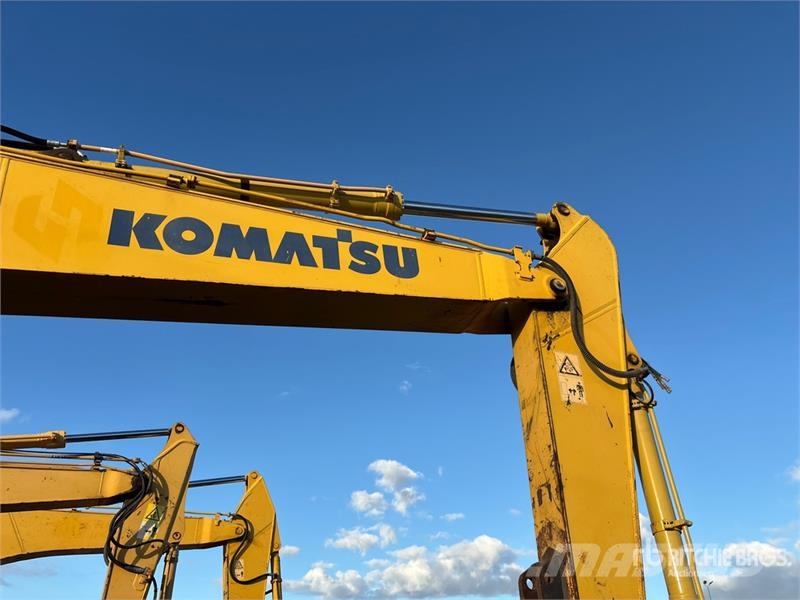 Komatsu PC210LC-10 Tracked Excavator Gravemaskiner på larvebånd