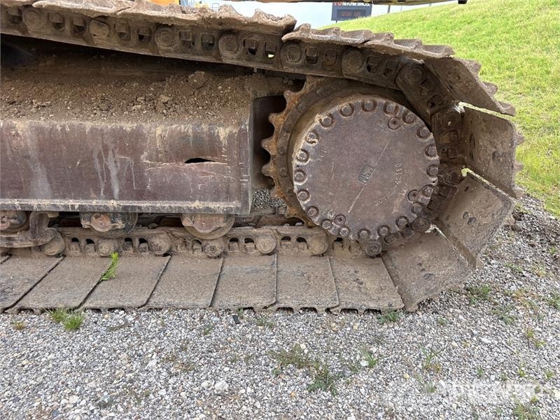 Komatsu PC210LC-10 Tracked Excavator Верижен екскаватор