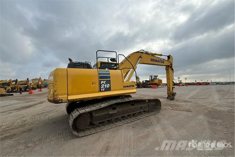 Komatsu PC210LC-10 Tracked Excavator Верижен екскаватор