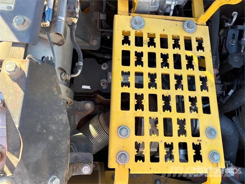 Komatsu PC210LC-10 Tracked Excavator Gravemaskiner på larvebånd