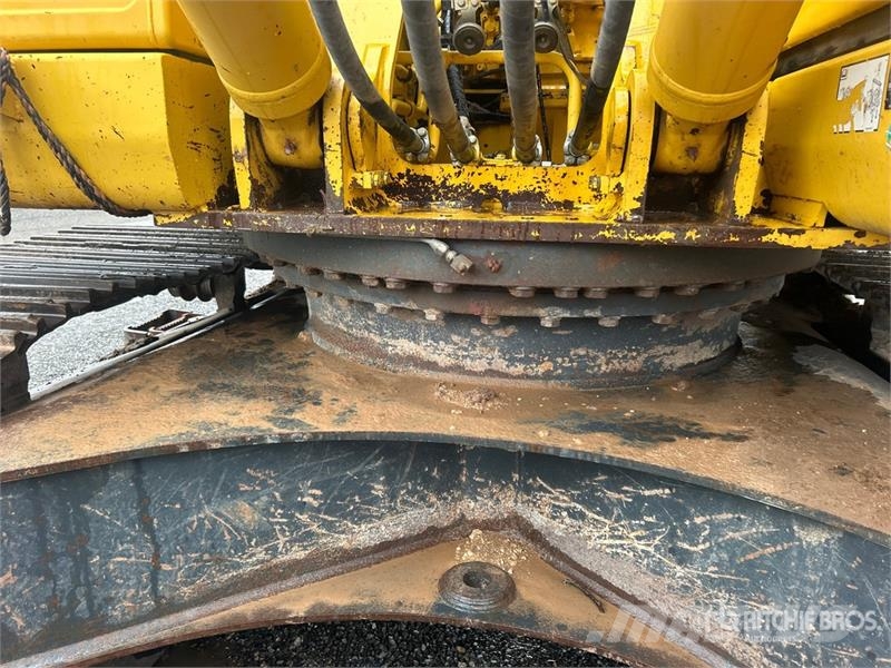 Komatsu PC210LC-10 Tracked Excavator Lánctalpas kotrók
