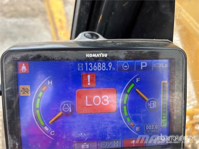 Komatsu PC210LC-10 Tracked Excavator Верижен екскаватор