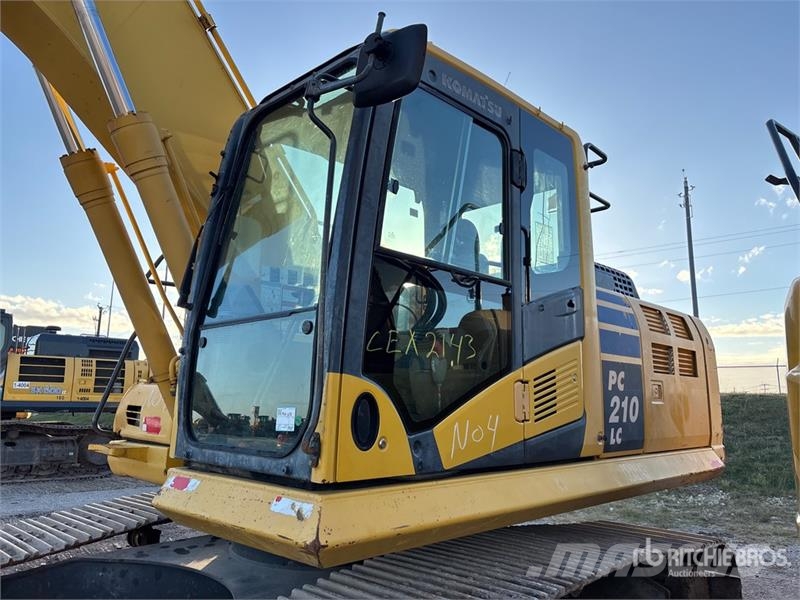 Komatsu PC210LC-10 Tracked Excavator Gravemaskiner på larvebånd