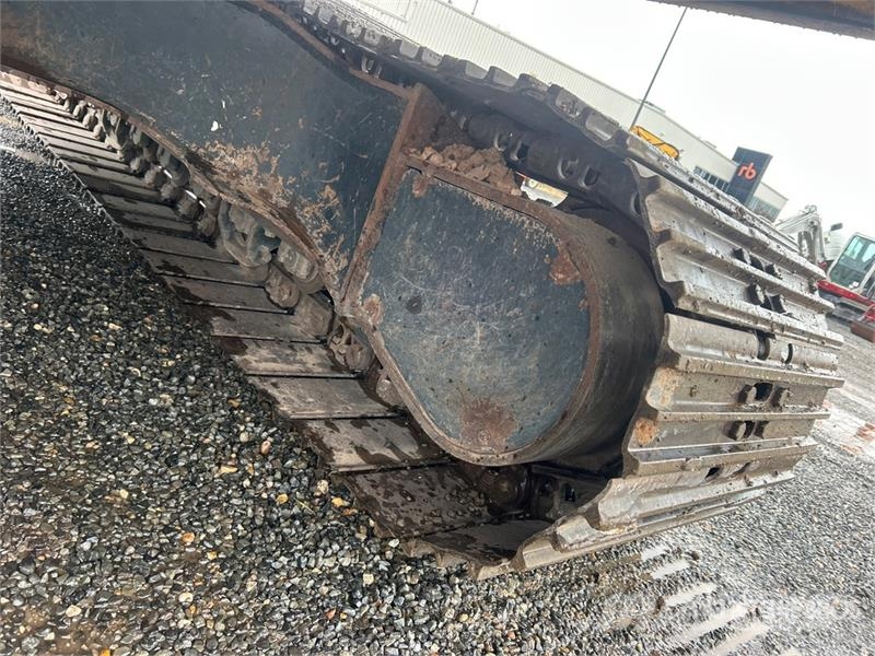 Komatsu PC210LC-10 Tracked Excavator Lánctalpas kotrók