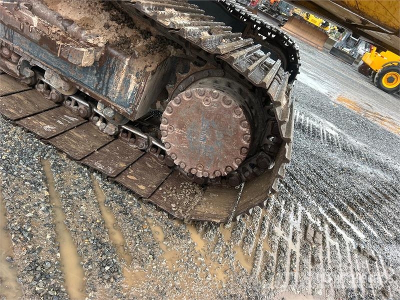 Komatsu PC210LC-10 Tracked Excavator Lánctalpas kotrók