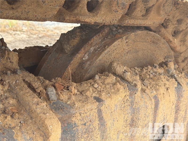 Komatsu PC210LC-11 Kāpurķēžu ekskavatori