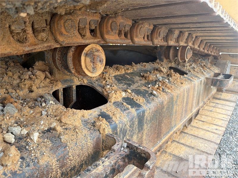 Komatsu PC210LC-11 Kāpurķēžu ekskavatori
