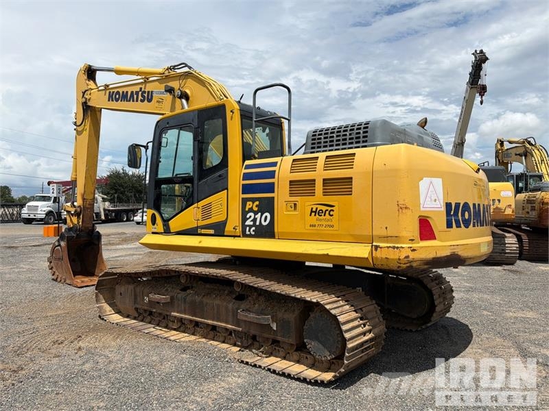 Komatsu PC210LC-11 Kāpurķēžu ekskavatori