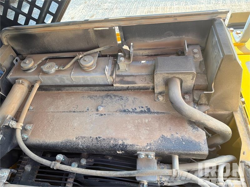 Komatsu PC210LC-11 Kāpurķēžu ekskavatori