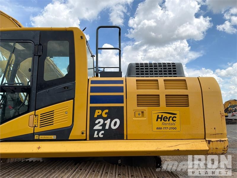 Komatsu PC210LC-11 Kāpurķēžu ekskavatori