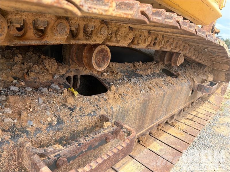Komatsu PC210LC-11 Kāpurķēžu ekskavatori