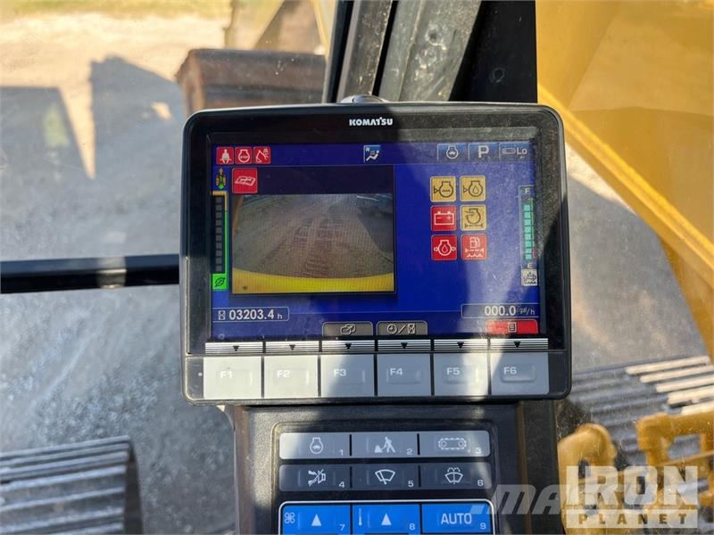 Komatsu PC210LC-11 Tracked Excavator Kāpurķēžu ekskavatori