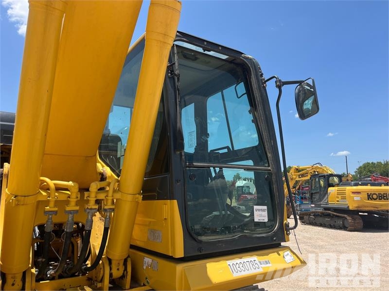 Komatsu PC210LC-11 Tracked Excavator Kāpurķēžu ekskavatori