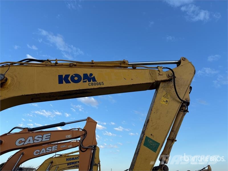 Komatsu PC210LC-11 Tracked Excavator 履带挖掘机