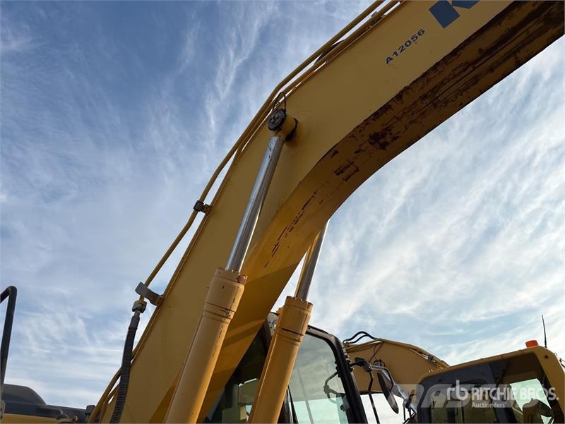 Komatsu PC210LC-11 Tracked Excavator Crawler excavators