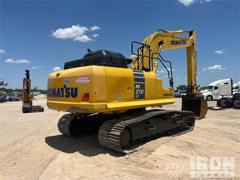 Komatsu PC210LC-11 Tracked Excavator Kāpurķēžu ekskavatori