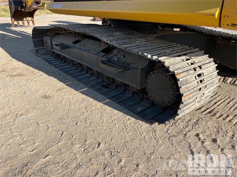Komatsu PC210LC-11 Tracked Excavator Kāpurķēžu ekskavatori