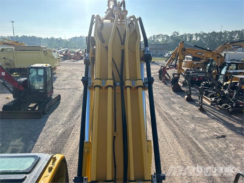 Komatsu PC210LC-11 Tracked Excavator Bagri goseničarji