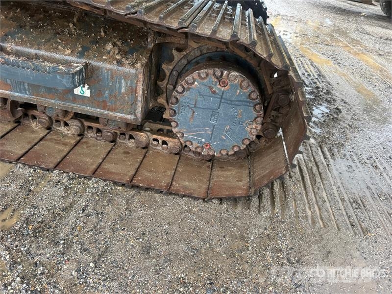 Komatsu PC210LC-11 Tracked Excavator Bagri goseničarji