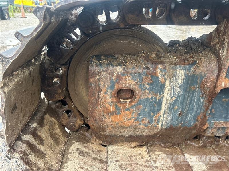 Komatsu PC210LC-11 Tracked Excavator Bagri goseničarji