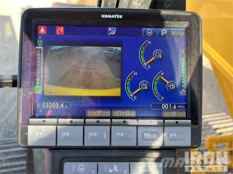 Komatsu PC210LC-11 Tracked Excavator Kāpurķēžu ekskavatori