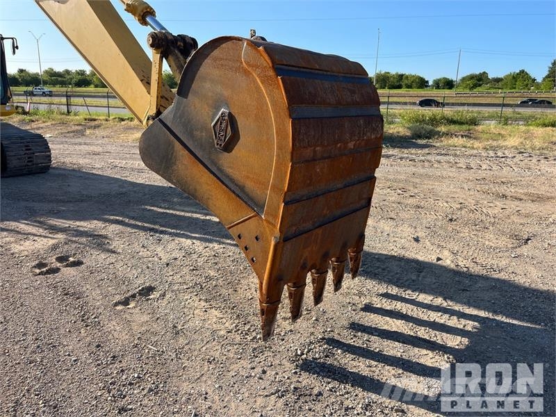 Komatsu PC210LC-11 Tracked Excavator Kāpurķēžu ekskavatori
