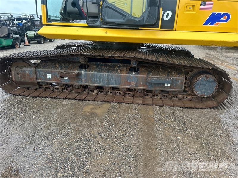 Komatsu PC210LC-11 Tracked Excavator Bagri goseničarji