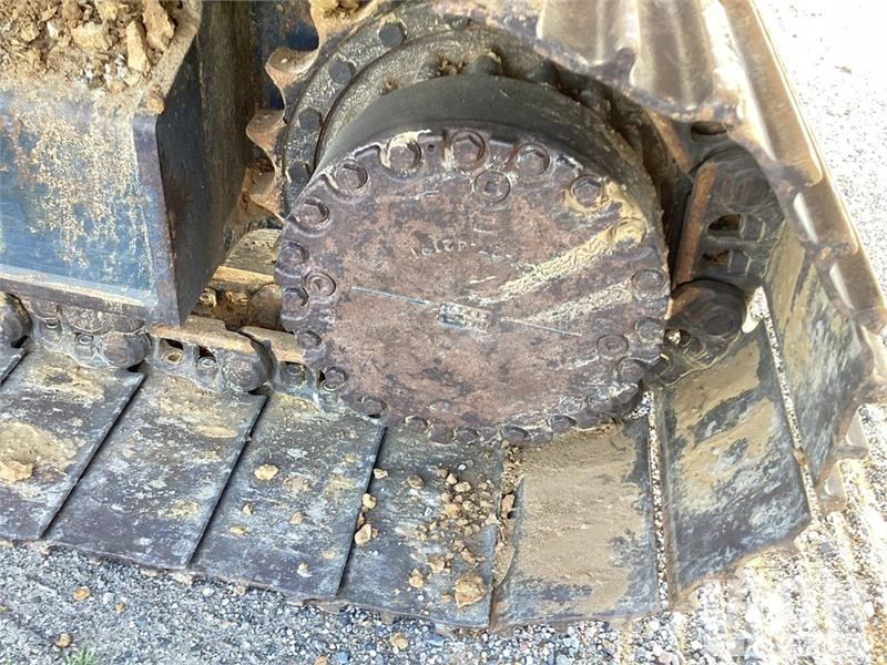 Komatsu PC210LC-11 Tracked Excavator Beltegraver