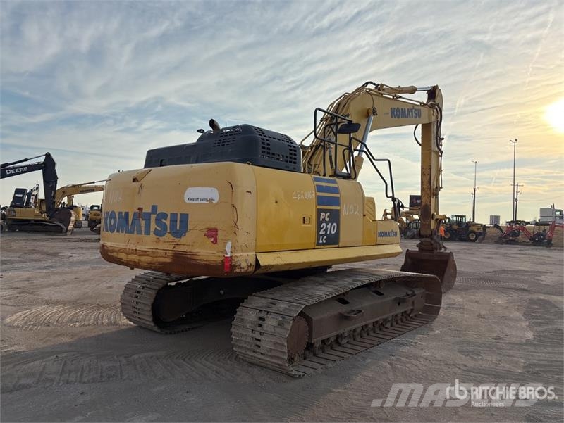 Komatsu PC210LC-11 Tracked Excavator Crawler excavators