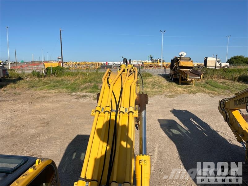 Komatsu PC210LC-11 Tracked Excavator Kāpurķēžu ekskavatori