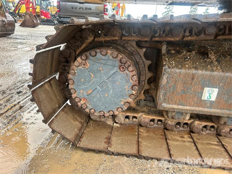 Komatsu PC210LC-11 Tracked Excavator Bagri goseničarji