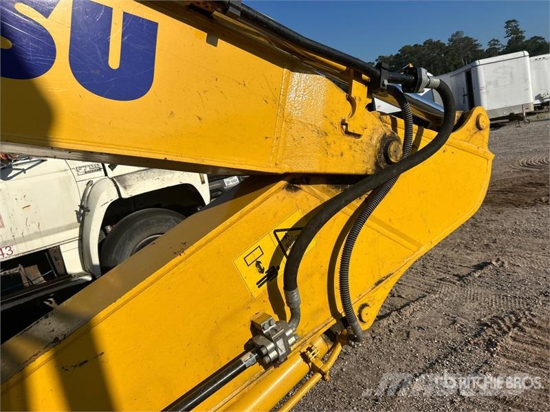 Komatsu PC210LC-11 Tracked Excavator Bagri goseničarji