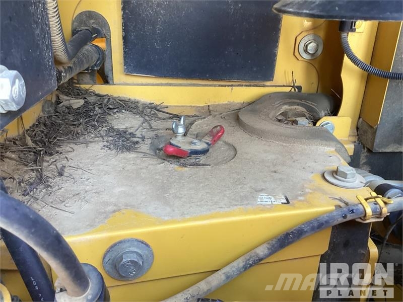 Komatsu PC210LC-11 Tracked Excavator Beltegraver