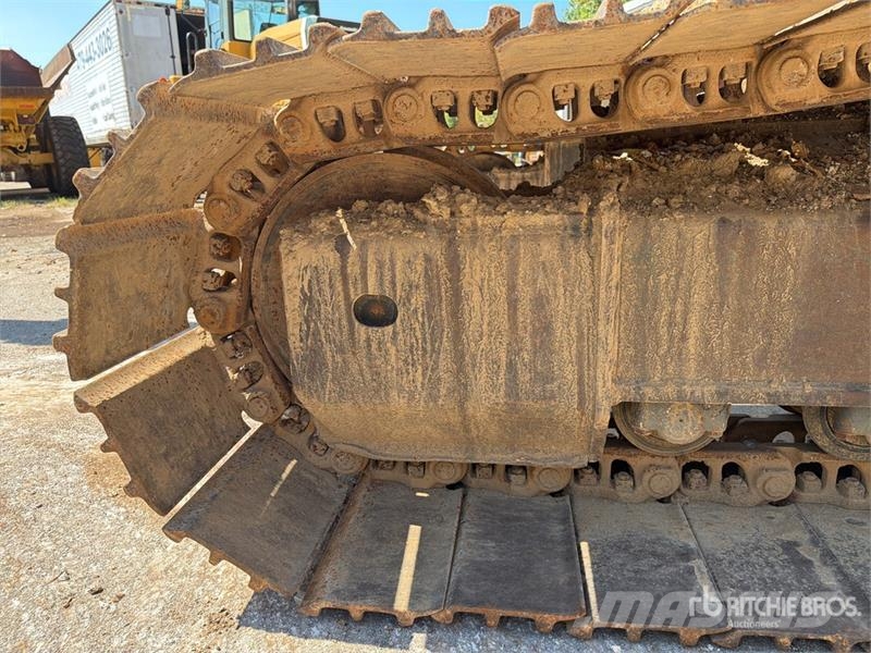 Komatsu PC220LC-7 Tracked Excavator Crawler excavators